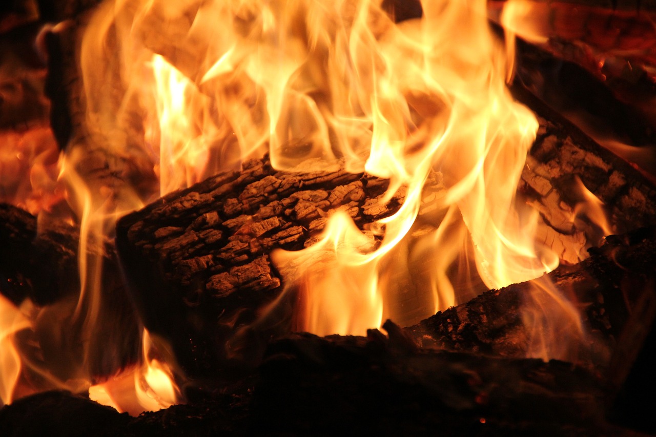 Expert Fireplace Cleaning in Rochester, MI Professional Fireplace Cleaning Services In Rochester Michigan